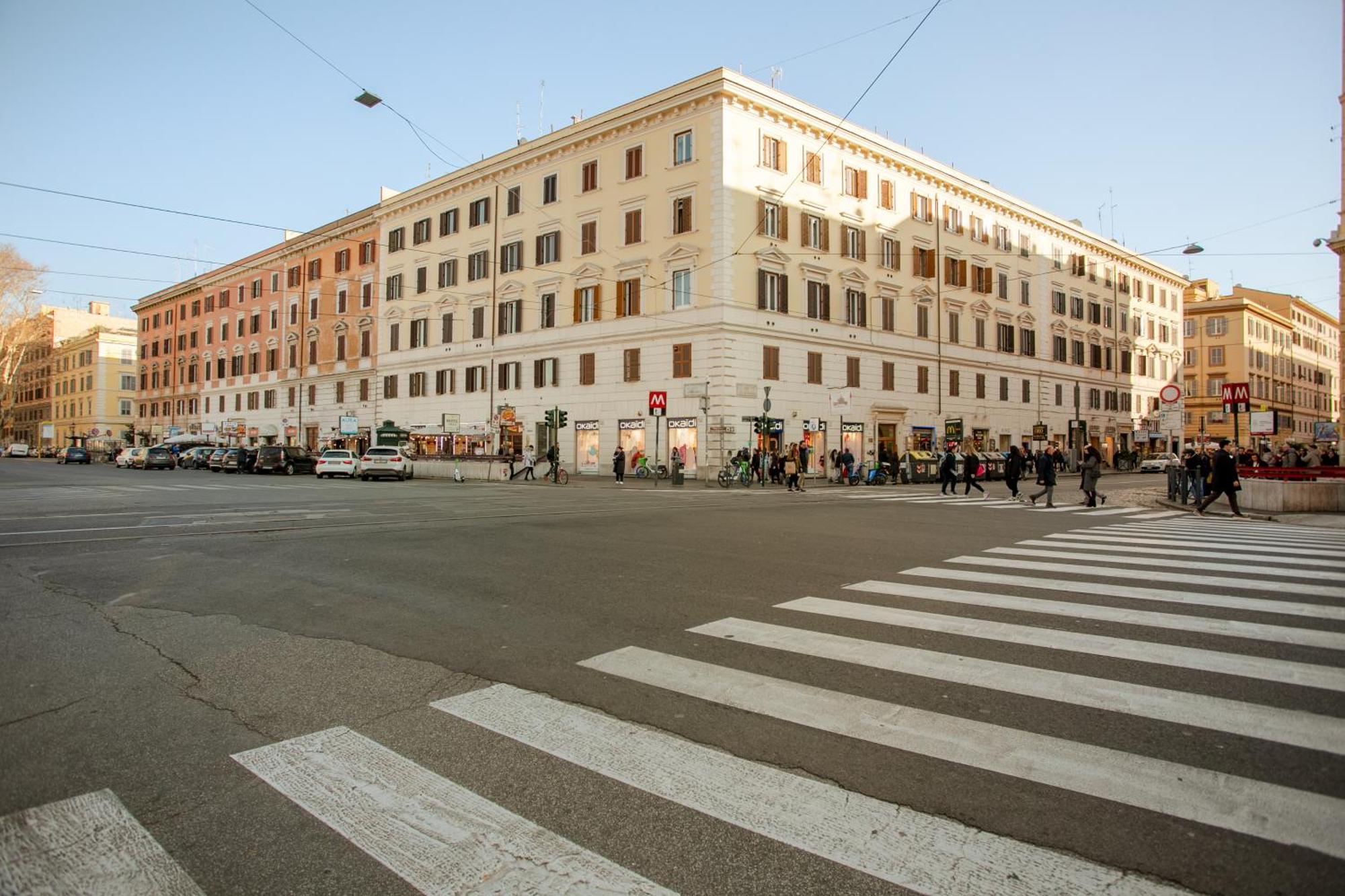 Apt Rome 5 Bdrms Екстер'єр фото